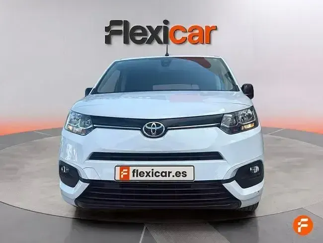 Używany Toyota Proace Verso Active 131 KM (96 kW) 2024 Biały Kombi