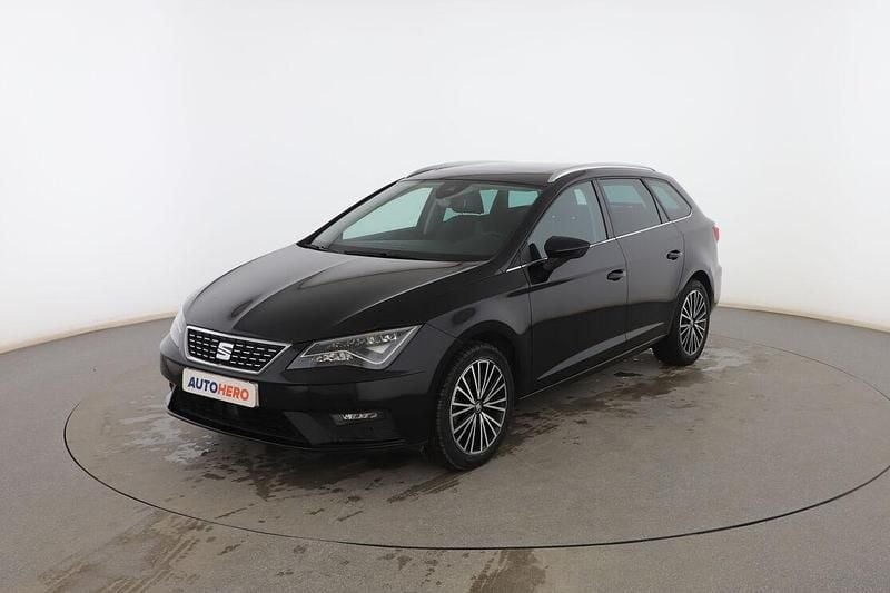 Usado Seat Leon XCELLENCE 150 CV (110 kW) 2017 Negro Familiar