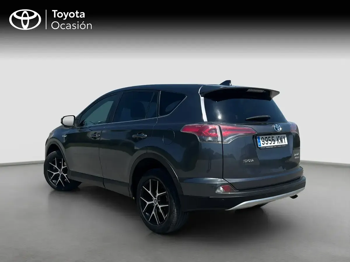 Usado Toyota RAV4 Hybrid 197 CV (144 kW) 2018 Gris SUV