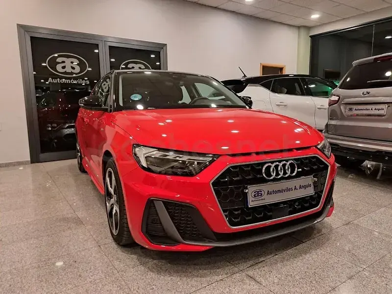 Usado Audi A1 Sportback S-Line 110 CV (80 kW) 2021 Rojo Utilitario