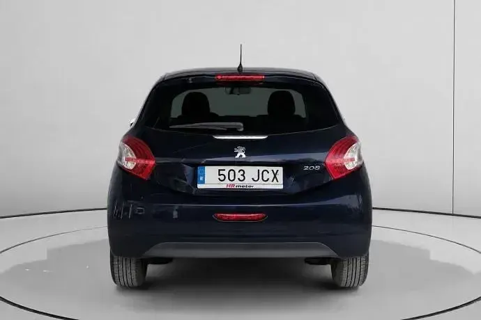 Usado Peugeot 208 Style 82 CV (60 kW) 2015 Utilitario