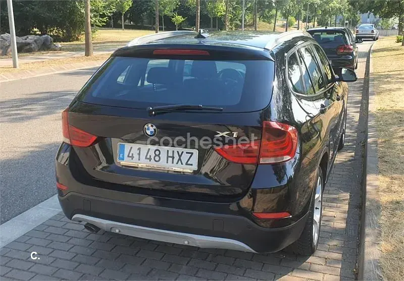 Usado BMW X1 116 CV (85 kW) 2014 Negro SUV