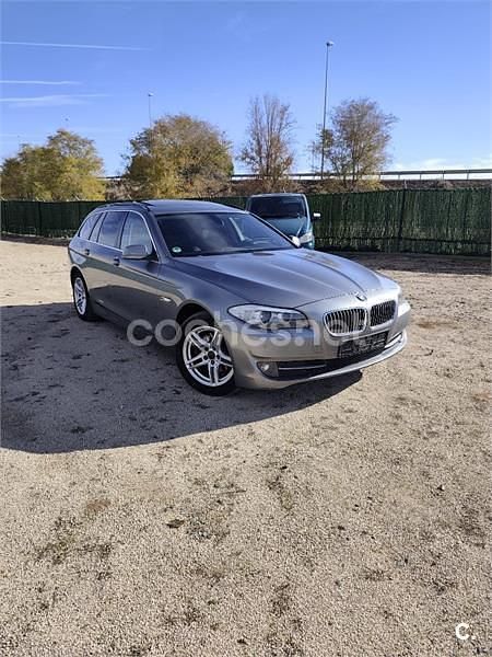 Gris / plata Usado 2012 BMW 520 Familiar | 8990 € (Buen precio) - Imagen 1/4