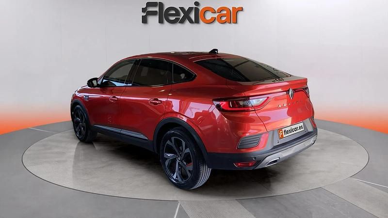 Usado Renault Arkana R.S. 160 CV (117 kW) 2022 Burdeos SUV