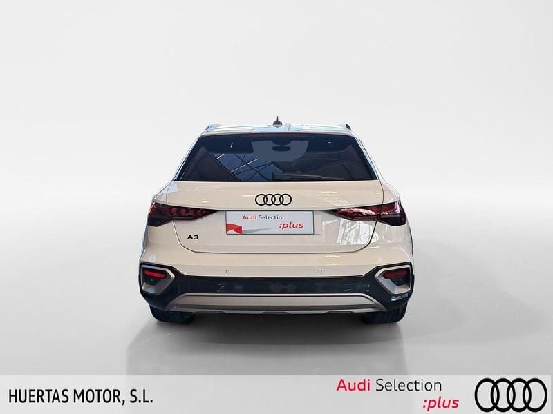 Nuevo Audi A3 Advanced Plus 204 CV (150 kW) 2026 Blanco Berlina