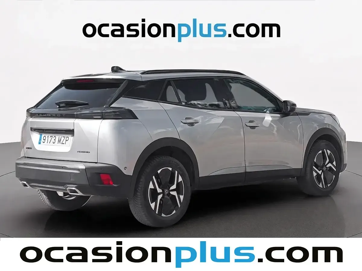 Usado Peugeot 2008 Allure 145 CV (106 kW) 2025 Gris SUV