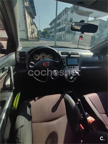 Usado Honda Civic Sport 110 CV (80 kW) 2005 Negro Berlina