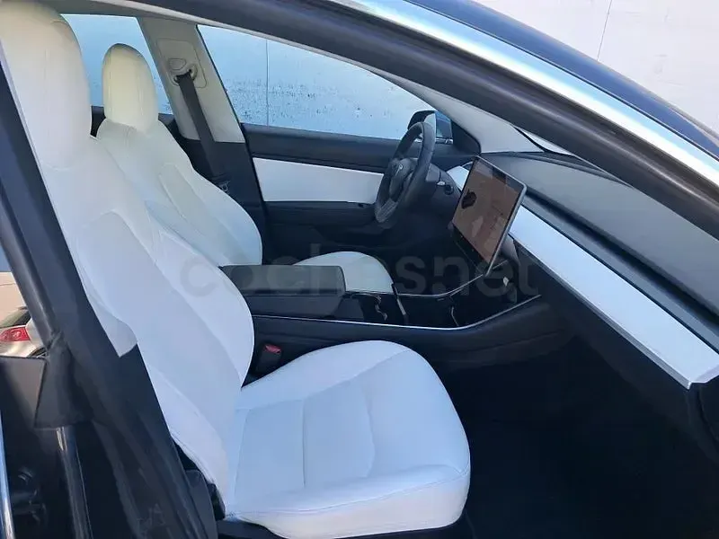 Używany Tesla Model 3 Performance 461 kW (627 KM) 2020 Eléctrico Sedan/Limuzyna