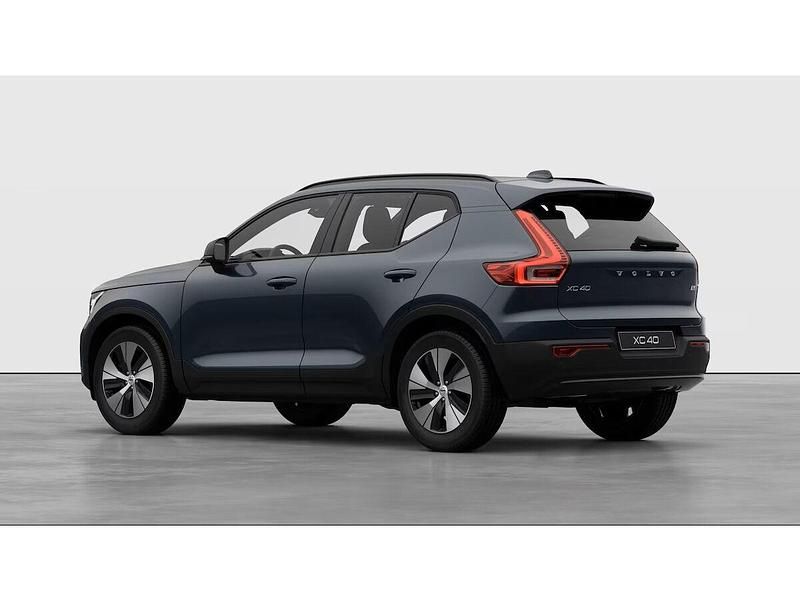 Nuevo Volvo XC40 Plus 163 CV (119 kW) 2025 Azul SUV