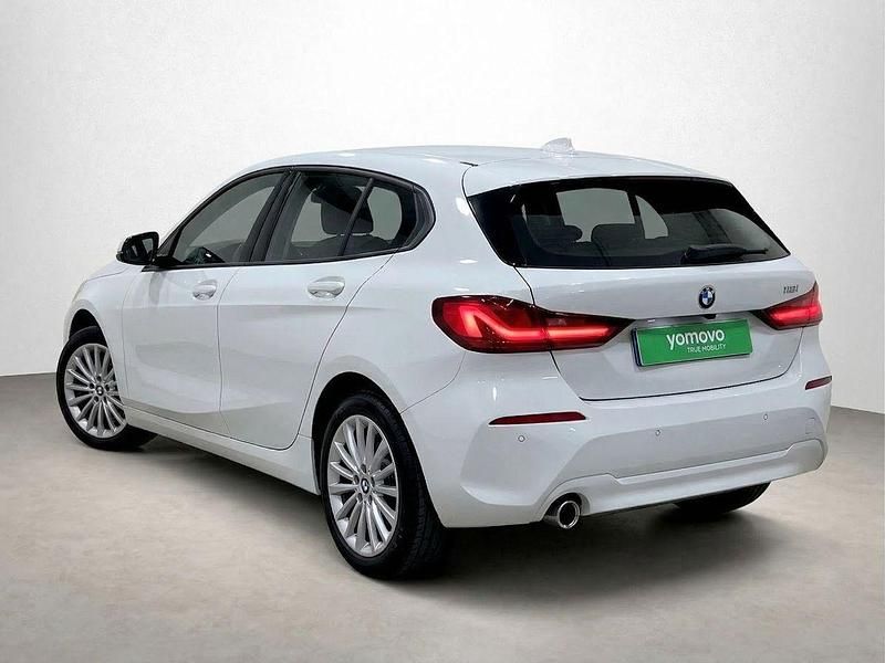 Usado BMW 118 Comfort Edition 136 CV (100 kW) 2024 Blanco Utilitario