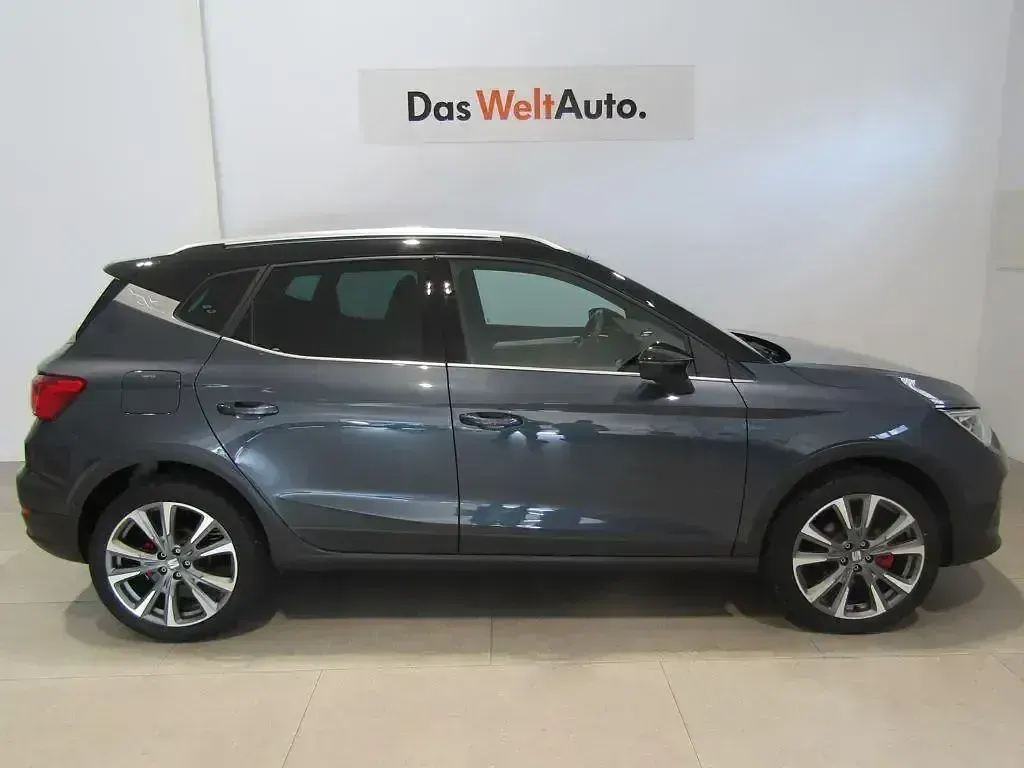 Occasion Seat Arona FR 115 ch (84 kW) 2025 Gris SUV