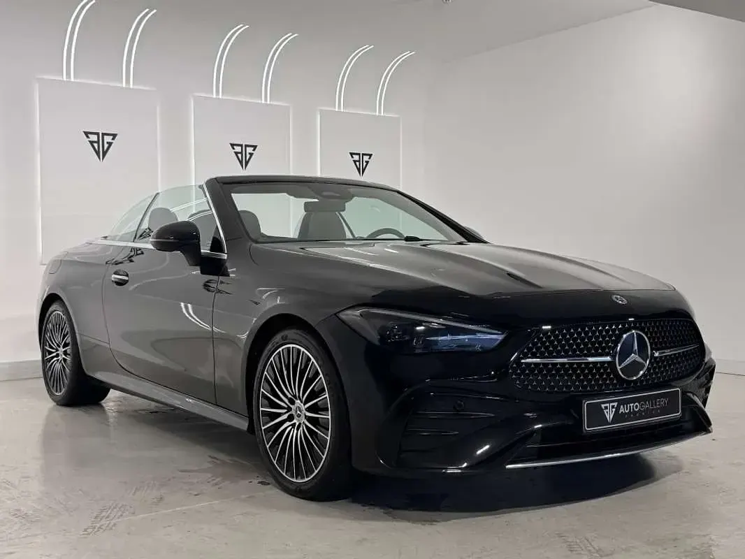 Usado Mercedes CLE200 204 CV (150 kW) 2024 Negro Descapotable