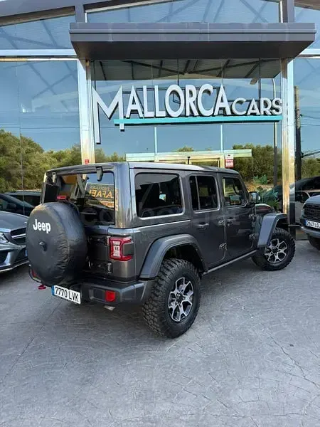 Usado Jeep Wrangler Rubicon 270 CV (198 kW) 2021 Gris / plata SUV