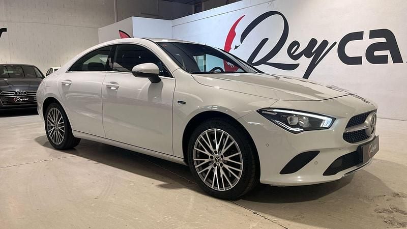Blanco Usado 2021 Mercedes CLA250e Berlina | 32.990 € (Caro) - Imagen 1/4