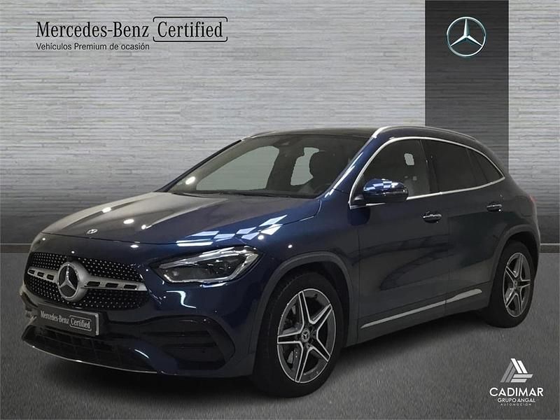 Usado Mercedes GLA200 AMG line 150 CV (110 kW) 2021 Azul SUV