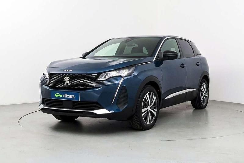 Usado Peugeot 3008 Allure 136 CV (100 kW) 2024 Azul SUV
