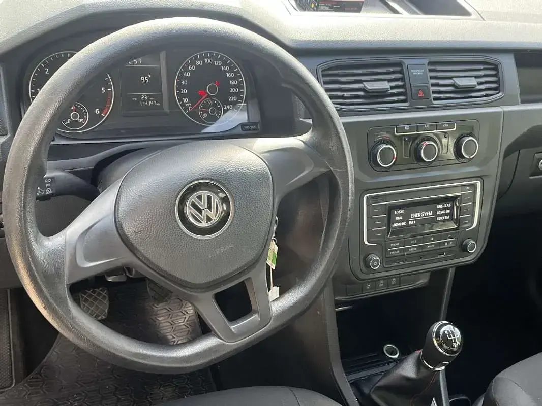 Usado VW Caddy Business 75 CV (55 kW) 2020 Blanco Monovolumen