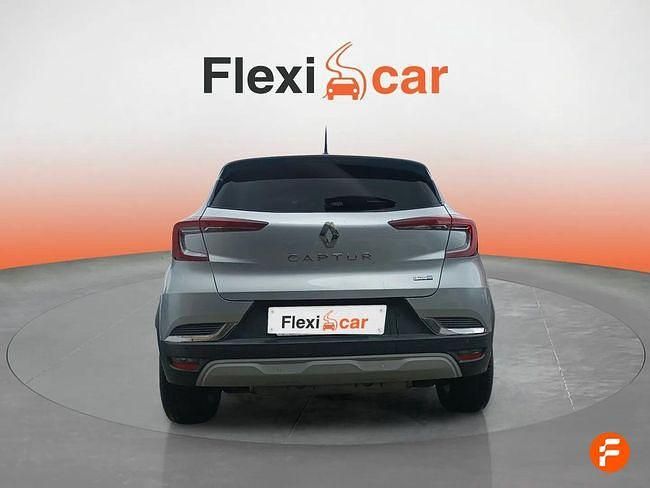 Usado Renault Captur 160 CV (117 kW) 2021 Gris SUV