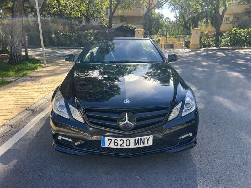 Usado Mercedes E350 265 CV (194 kW) 2011 Negro Descapotable