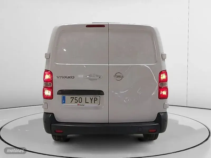 Usado Opel Vivaro 102 CV (75 kW) 2022 Blanco Monovolumen