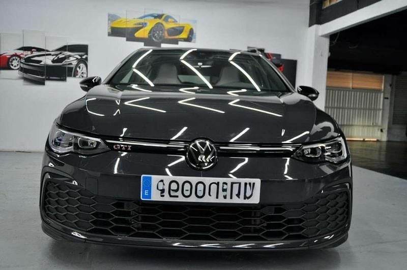 Occasion VW Golf VIII GTI 245 ch (180 kW) 2023 Gris Citadine