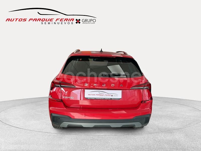Usado Skoda Kamiq Selection 115 CV (84 kW) 2024 Rojo SUV