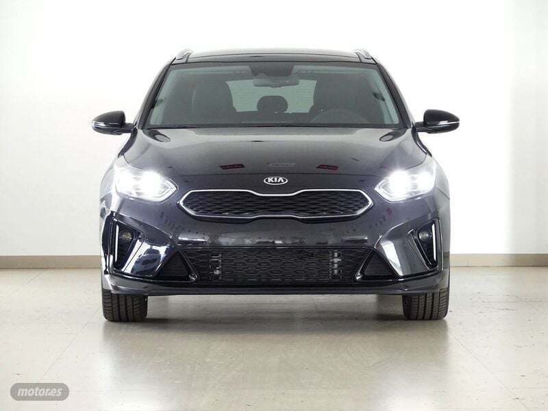 Usado Kia Ceed Sportswagon 141 CV (103 kW) 2022 Negro Familiar