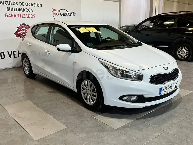 Usado Kia Ceed 100 CV (73 kW) 2013 Blanco Utilitario