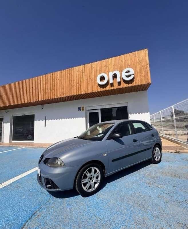 Usado Seat Ibiza 80 CV (58 kW) 2006 Azul Utilitario