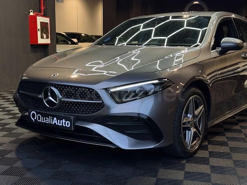Käytetty Mercedes A250 218 HP (160 kW) 2024 Harmaa Sedan