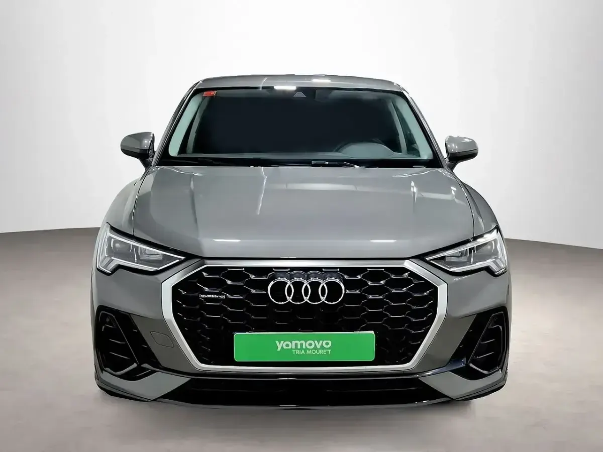 Usado Audi Q3 150 CV (110 kW) 2021 Gris SUV