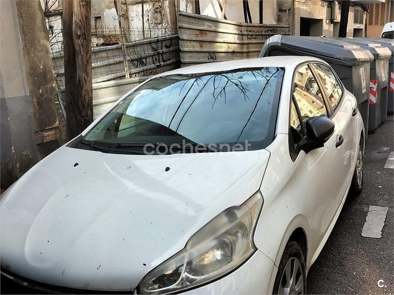 Usado Peugeot 208 Business-Line 68 CV (50 kW) 2014 Blanco Utilitario