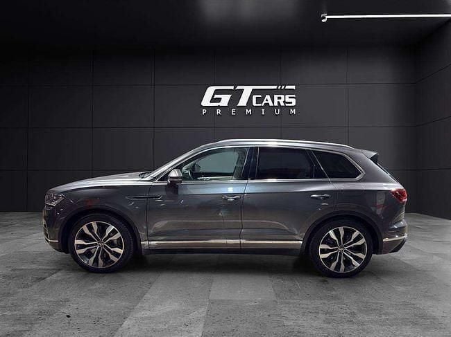 Usado VW Touareg 381 CV (280 kW) 2023 Gris SUV
