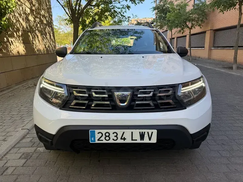 Usado Dacia Duster Comfort 115 CV (84 kW) 2022 Blanco SUV