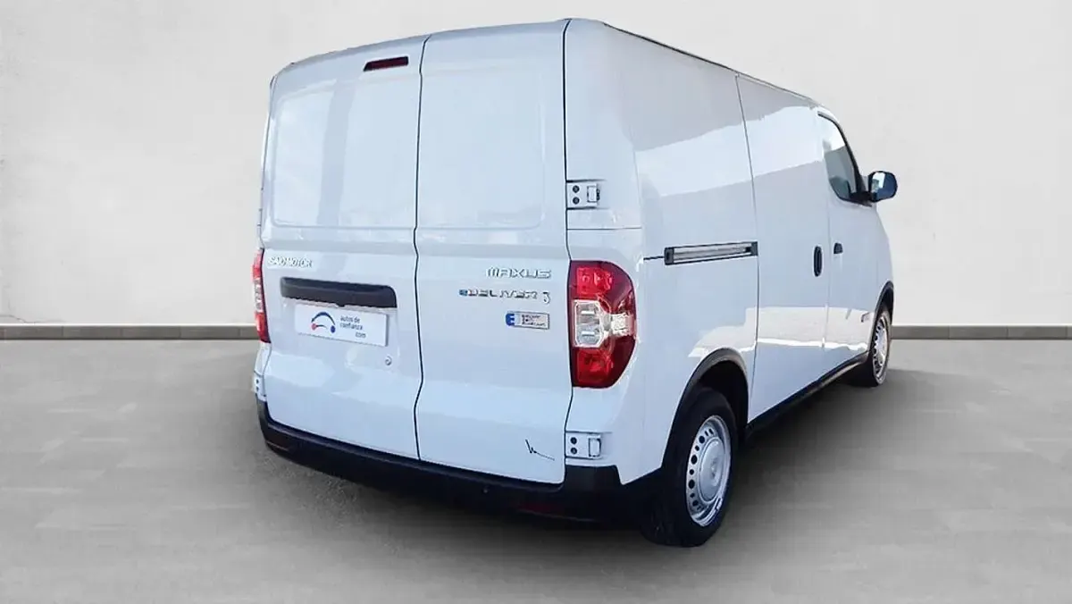Usado Maxus eDeliver 3 117 kW (160 CV) 2023 Van