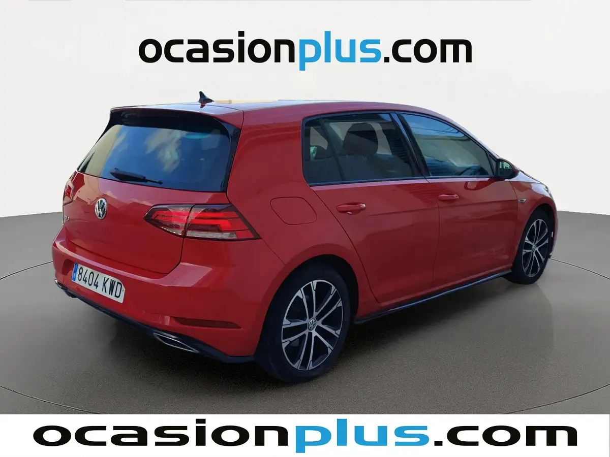 Usado VW Golf VII Sportline 150 CV (110 kW) 2019 Rojo Utilitario