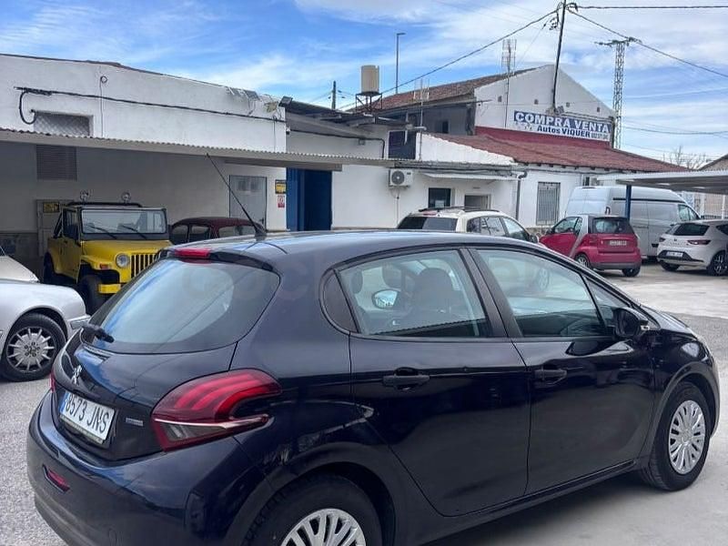 Usado Peugeot 208 Active 68 CV (50 kW) 2016 Azul Utilitario
