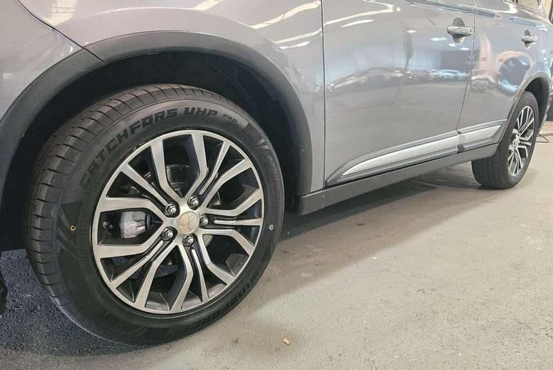 Usado Mitsubishi Outlander Motion 150 CV (110 kW) 2017 SUV