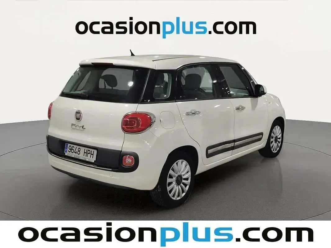 Usado Fiat 500L Lounge 95 CV (69 kW) 2013 Blanco Monovolumen