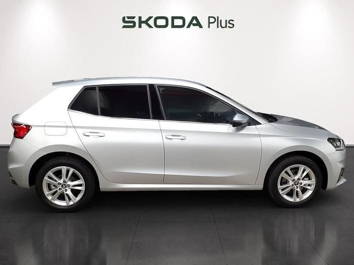 Nuevo Skoda Fabia 115 CV (84 kW) 2025 Gris plata Utilitario