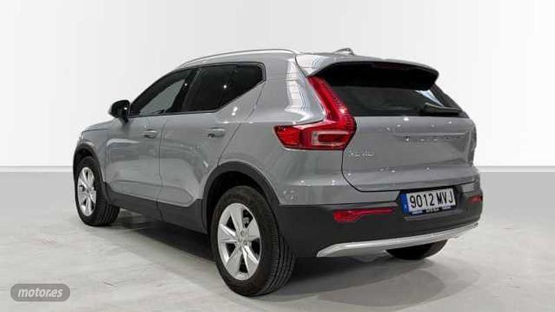 Usado Volvo XC40 Core 2024 Gris SUV