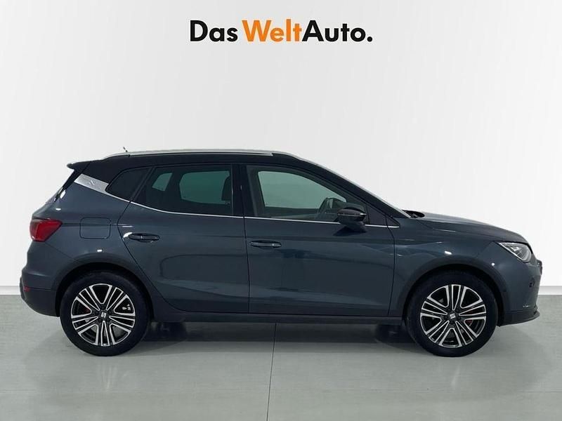 Usado Seat Arona FR 115 CV (84 kW) 2024 Gris SUV