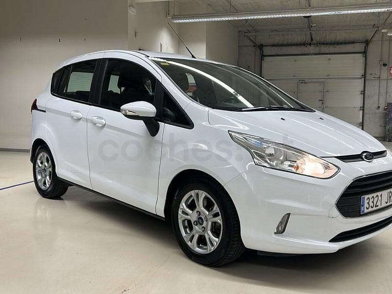 Usado Ford B-MAX Trend 100 CV (73 kW) 2016 Blanco Monovolumen