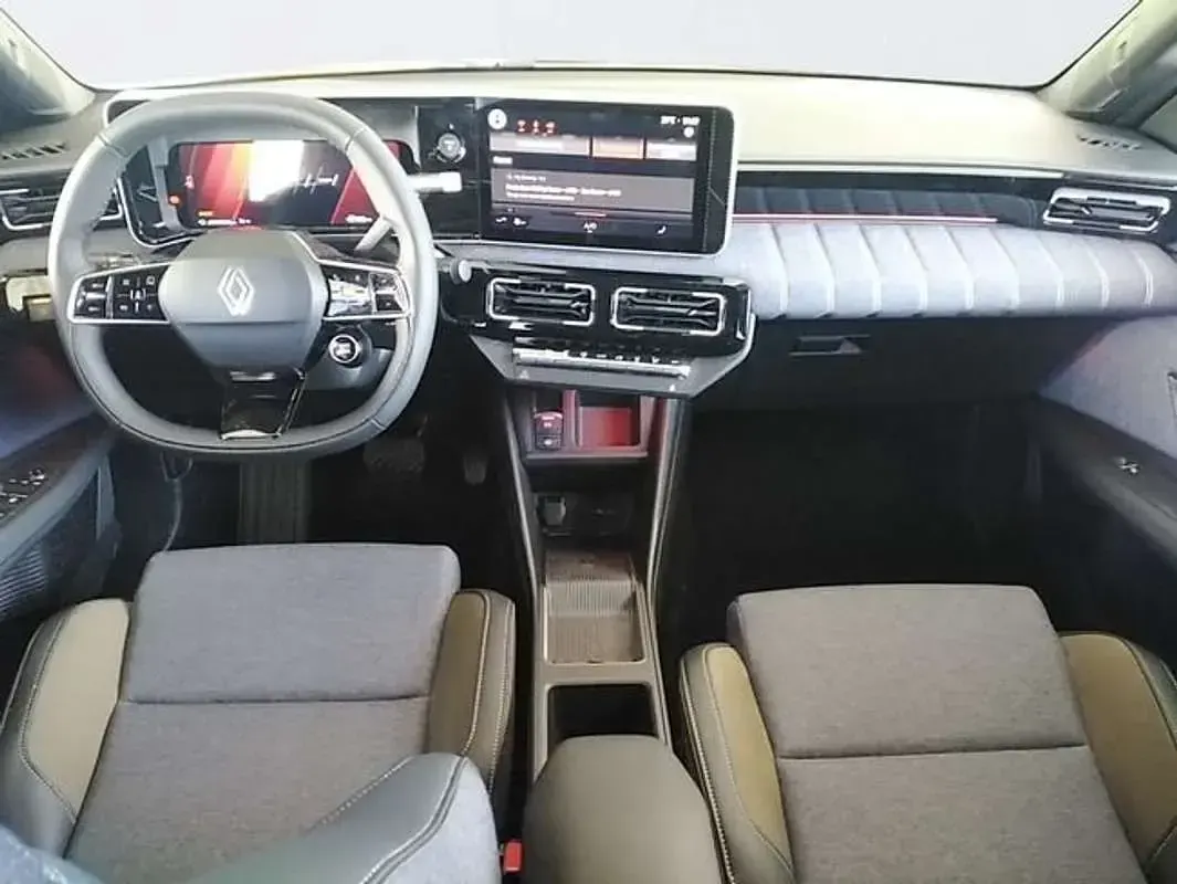 Usado Renault R5 Techno 110 kW (150 CV) 2025 Amarillo pop y techo Utilitario
