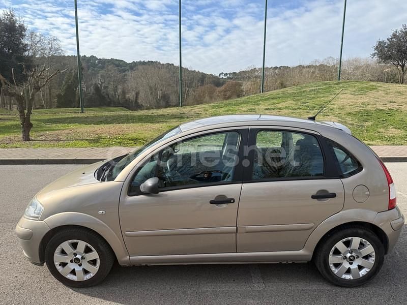 Usado Citroën C3 Exclusive 70 CV (51 kW) 2009 Beige Berlina