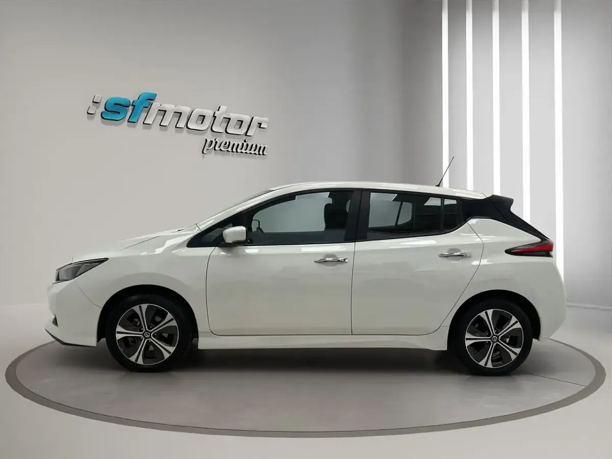 Usado Nissan Leaf Acenta 109 kW (149 CV) 2021 Blanco metalizado Utilitario
