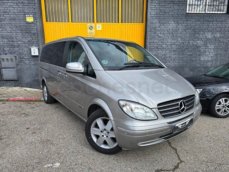 Usado Mercedes Viano 150 CV (110 kW) 2010 Beige Monovolumen