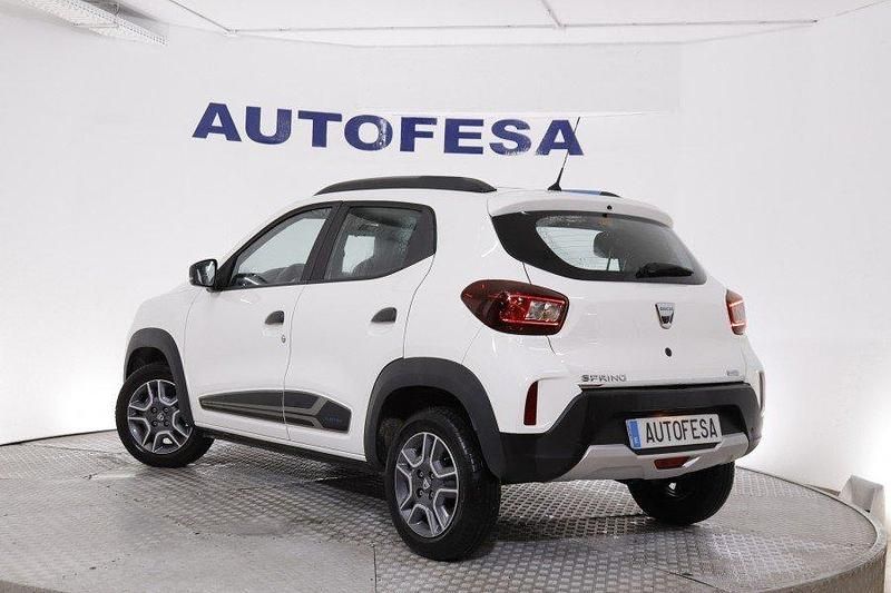 Begagnad Dacia Spring Comfort 33 kW (45 HK) 2021 Vit Halvkombi