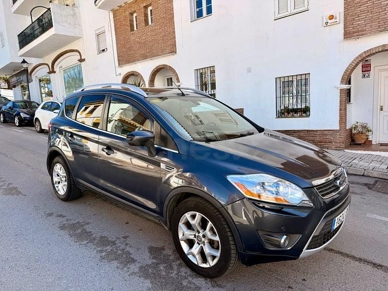 Usado Ford Kuga Trend 140 CV (102 kW) 2010 Gris / plata SUV