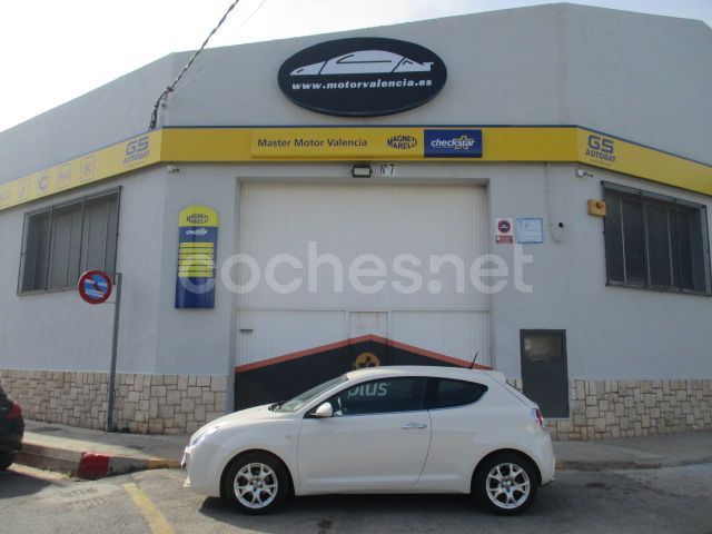 Beige Usado 2009 Alfa Romeo MiTo Utilitario | 5500 € (Caro) - Imagen 1/4